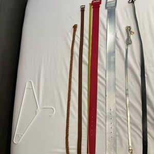 Bundle of 6 women’s/ juniors belts